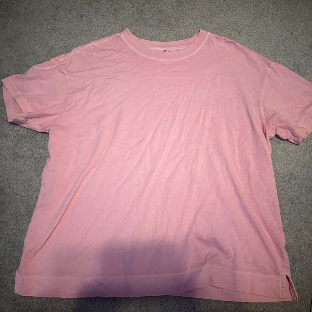 Old Navy Soft Pink Tee- NEVER WORN